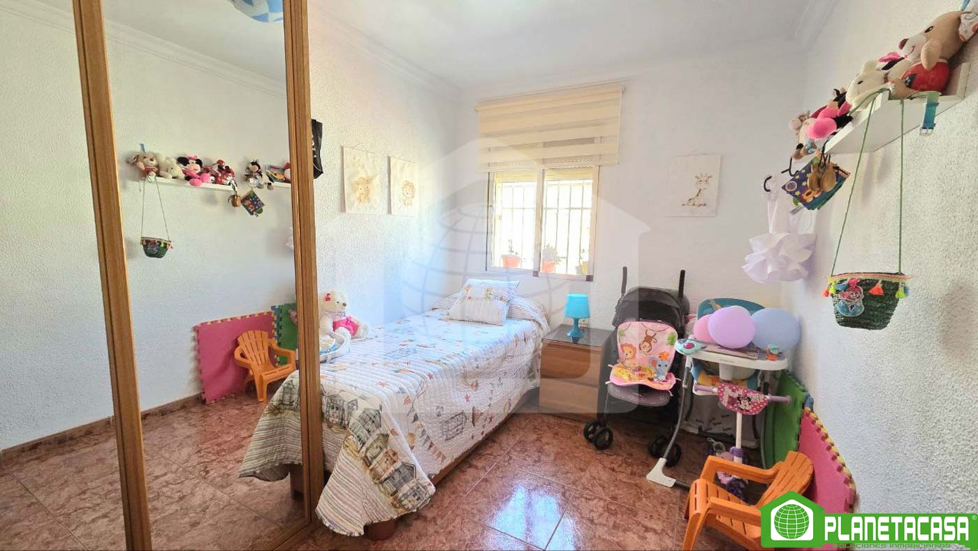 photo_2025-10-10_00-10-58