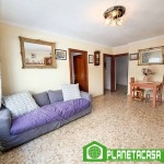 Piso de 3 habitaciones y patio a la venta en El Palo, Málaga. P300Vf en Calle Villafuerte para 300000